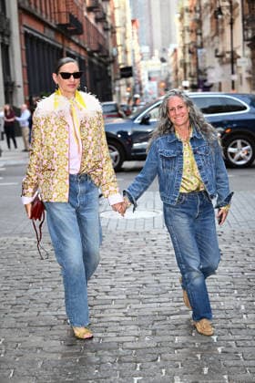 Jenna Lyons Real Housewives of New York and her partner Cass Bird all smiles holding hands in Soho New York Featuring: Jenna Lyons, Cass Bird Where: New York City, New York, United States When: 03 Jun 2026 Credit: Elder Ordonez INSTARimages EDITORIAL USE ONLY. NOT FOR USE BY NEWSPAPERS BASED IN THE UK. Copyright: xx instar55744085