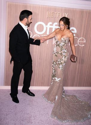Red carpet arrivals for the New York premiere of Office Romance Featuring: Brett Goldstein, Jennifer Lopez Where: New York, New York, United States When: 02 Jun 2026 Credit: Janet Mayer INSTARimages.com EDITORIAL USE ONLY. NOT FOR USE BY NEWSPAPERS BASED IN THE UK. Copyright: xx instar55744158