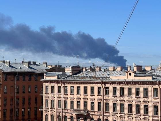 Black smoke rises following reported Ukrainian UAV attack in St. Petersburg ST. PETERSBURG, RUSSIA - JUNE 03: Black smoke rises after Ukraine reportedly launched unmanned aerial vehicle (UAV) attacks on the opening day of the St. Petersburg International Economic Forum, one of Russia s most prominent organizations, in St. Petersburg, Russia, on June 03, 2026. Ali Cura Anadolu Saint Petersburg Russia. Editorial use only. Please get in touch for any other usage.  Copyright: x2026xAnadoluxAlixCurax
