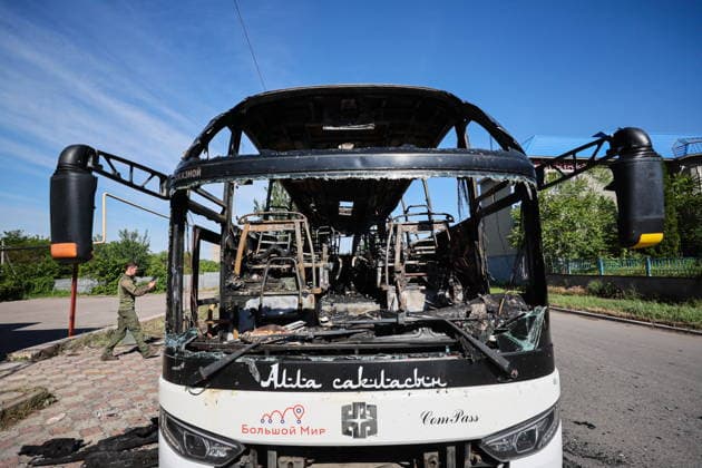 RUSSIA, DONETSK PEOPLE S REPUBLIC - JUNE 3, 2026: A view of a Moscow-to-Simferopol intercity coach after It was hit by a Ukrainian combat drone in Yenakiyevo. According to early reports, seven civilians were killed and 11 more people sustained various injuries Russia  - ZUMAt113 20260603_zaa_t113_094 Copyright: xDmitryxYagodkinx