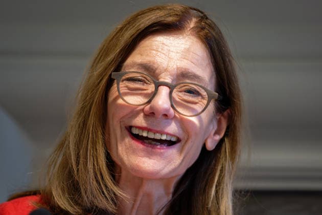 Kunst Kultur Literatur 02.06.2026 Potsdam Landeshauptstadt Brandenburg Villa Quandt Brandenburgisches Literaturbüro Lesung Ursula Krechel deutsche Schriftstellerin u.a.Georg-Büchner-Preis 2025 Buchpräsentation Sehr geehrte Frau Ministerin Roman Verlag Klett -Cotta Potsdam GER *** Art Culture Literature 02 06 2026 Potsdam State Capital Brandenburg Villa Quandt Brandenburgisches Literaturbüro Reading Ursula Krechel German author a a Georg Büchner Prize 2025 Book Presentation Dear Minister Roman Verlag Klett Cotta Potsdam GER