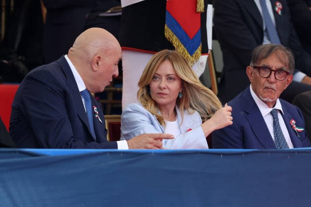 June 2, 2026, Rome, Italy: (L to R) Minister of Defense Guido Crosetto, Prime Minister Giorgia Meloni, and President of the Senate Ignazio La Russa attend the parade. Heads of state and government attended the 80th Anniversary of Republic Day celebrations and the traditional military parade through the Imperial Fora. The ceremony, which pays homage to the values ??of the Republic and the Armed Forces, took place in the heart of the capital before the highest Italian institutional officials and international delegations. Rome Italy  - ZUMAs197 20260602_aaa_s197_198 Copyright: xMarcoxIacobuccix