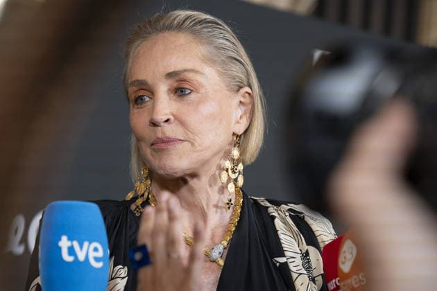 Sharon Stone American actress Sharon Stone attends the photocall for the Elle Style Awards 2026 at the Casino de Madrid on June 2, 2026, Spain Featuring: American actress Sharon Stone attends the photocall for the Elle Style Awards 2026 at the Casino de Madrid on June 2, 2026, Spain. Where: Madrid, Spain When: 02 Jun 2026 Credit: Oscar Gonzalez WENN Madrid Spain Copyright: xOscarxGonzalez WENNx wenn41377957 OFA ZOJx wenn41377957