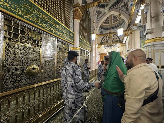 Muslim pilgrims continue to visit the holy sites in Medina MEDINA, SAUDI ARABIA - JUNE 2: Muslim pilgrims visit Al-Masjid an-Nabawi in Medina, Saudi Arabia on June 2, 2026. While experiencing the spiritual atmosphere of Medina during Muslim pilgrims second major stop of the annual Hajj season, they make it a daily priority to pay their respects and send greetings at the Hujra-i Saadet (Sacred Chamber), the final resting place of the Prophet Muhammad and his closest companions, Hazrat Abu Bakr and Umar ibn al-Khattab. To manage the immense influx of visitors safely, pilgrims use a mobile application to secure mandatory time slots, allowing them a coveted opportunity to perform voluntary prayers between the Prophet’s tomb and his historic mi  Copyright: x2026xAnadoluxAlixAtmacax