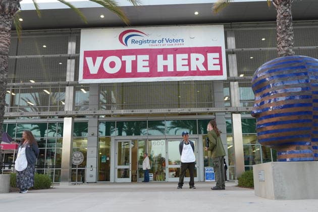 June 2, 2026, San Dieho, California, United States: Election workers stand outside the San Diego County Registrar of Voters office during California™s primary election. Voters across California cast ballots in races ranging from local offices to statewide contests, including the closely watched gubernatorial primary that will help determine who advances in the race to succeed California Governor. As ballots continue to arrive and be verified throughout Election Day, election officials work to tabulate results while ensuring the accuracy and security of the voting process ahead of the November general election. San Dieho United States - ZUMAs197 20260602_aaa_s197_253 Copyright: xMichaelxHoxWaixLeex