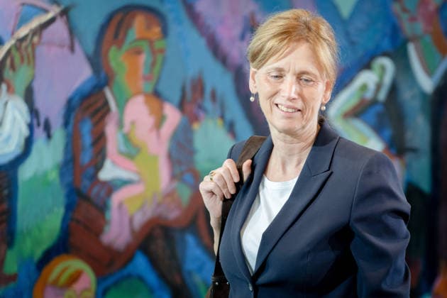 Kabinettsitzung, Bundesregierung, Auftakt Auftakt, Kabinettsitzung, Bundesregierung, Karin Prien, Bundesministerin, Bildung, Familie Berlin Berlin GER *** Cabinet meeting, Federal Government, Federal Minister, Karin Prien, Cabinet meeting, Federal Government, Education, Family Berlin Berlin GER