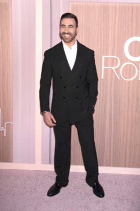 Brett Goldstein bei der Premiere des Netflix-Films Office Romance im Regal Union Square. New York, 02.06.2026 *** Brett Goldstein at the premiere of the Netflix film Office Romance at Regal Union Square New York, 02 06 2026 Foto:xB.xHinex xFuturexImagex romance_6643