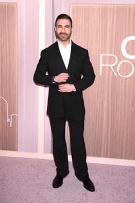 Brett Goldstein bei der Premiere des Netflix-Films Office Romance im Regal Union Square. New York, 02.06.2026 *** Brett Goldstein at the premiere of the Netflix film Office Romance at Regal Union Square New York, 02 06 2026 Foto:xB.xHinex xFuturexImagex romance_6644