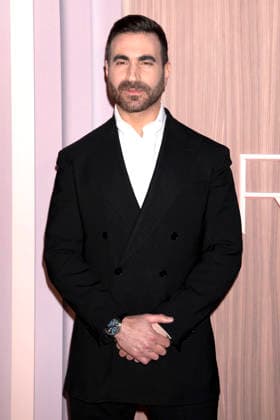 Brett Goldstein bei der Premiere des Netflix-Films Office Romance im Regal Union Square. New York, 02.06.2026 *** Brett Goldstein at the premiere of the Netflix film Office Romance at Regal Union Square New York, 02 06 2026 Foto:xB.xHinex xFuturexImagex romance_6649