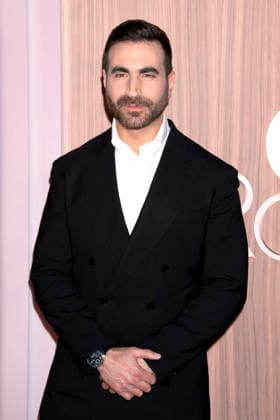 Brett Goldstein bei der Premiere des Netflix-Films Office Romance im Regal Union Square. New York, 02.06.2026 *** Brett Goldstein at the premiere of the Netflix film Office Romance at Regal Union Square New York, 02 06 2026 Foto:xB.xHinex xFuturexImagex romance_6650