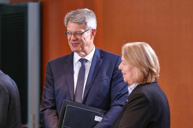 Berlin, Deutschland, 03.06.2026: Bundeskanzleramt: 47. Kabinettssitzung: Bundesminister für Verkehr Patrick Schnieder (CDU) und Bundesministerin für Arbeit und Soziales Bärbel Bas (SPD) *** Berlin, Germany, 03 06 2026 Federal Chancellery 47 Cabinet meeting Federal Minister for Transport Patrick Schnieder CDU and Federal Minister for Labor and Social Affairs Bärbel Bas SPD Copyright: xdtsxNachrichtenagenturx dts_121813