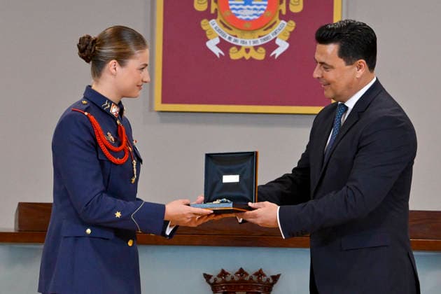 Presentation of the Gold Medal and appointment of Princess Leonor in San Javier Murcia The Princess of Asturias Leonor, accompanied by the mayor of San Javier, José Miguel Luengo d , during the celebration of the institutional act of delivery of the Gold Medal of the Villa and the appointment as adopted daughter, June 3, 2026, in San Javier, Murcia Spain This solemn event, held at the Town Hall of San Javier, recognizes the link of the Princess of Asturias, Leonor de Borbón, with the Murcian municipality due to her period of military training at the General Air Academy AGA located in the town 03 JUNE 2026 Kiko Asunció San Javier, Murcia San Javier, Murcia Espana  Copyright: xKikoxAsuncionx 7568068