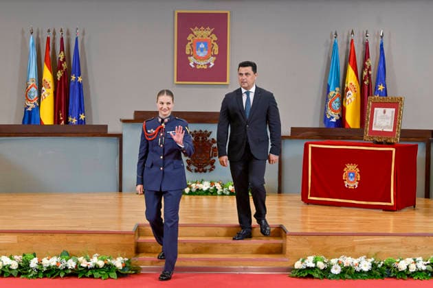 Presentation of the Gold Medal and appointment of Princess Leonor in San Javier Murcia The Princess of Asturias Leonor, accompanied by the mayor of San Javier, José Miguel Luengo d , during the celebration of the institutional act of delivery of the Gold Medal of the Villa and the appointment as adopted daughter, June 3, 2026, in San Javier, Murcia Spain This solemn event, held at the Town Hall of San Javier, recognizes the link of the Princess of Asturias, Leonor de Borbón, with the Murcian municipality due to her period of military training at the General Air Academy AGA located in the town 03 JUNE 2026 Kiko Asunció San Javier, Murcia San Javier, Murcia Espana  Copyright: xKikoxAsuncionx 7568076