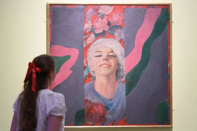 Marilyn Monroe: A Portrait Photo Call at National Portrait Gallery, London, UK - 3 June 2026 A staff member views Colour Her Gone (1962) by Pauline Boty as part of The National Portrait Gallery s Marilyn Monroe: A Portrait Exhibition which runs from 4th June 2026 - 6th September 2026 at National Portrait Gallery in London, England, UK on Wednesday 3 June, 2026., Credit:Justin Ng Avalon UK, England, London, National Portrait Gallery  Copyright: xJustinxNgx xAvalonx 1107489221
