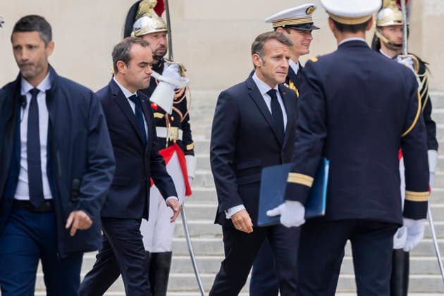 Paris, France June 3, 2026 - National tribute to late French philosopher and sociologist Edgar Morin at the Hotel des Invalides - Emmanuel Macron, Sebastien Lecornu HOMMAGE NATIONAL, EDGAR MORIN, POLITIQUE  Copyright: xVincentxIsorex