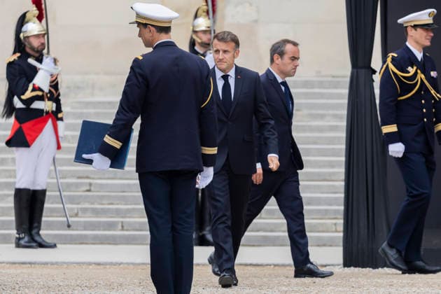Paris, France June 3, 2026 - National tribute to late French philosopher and sociologist Edgar Morin at the Hotel des Invalides - Emmanuel Macron, Sebastien Lecornu HOMMAGE NATIONAL, EDGAR MORIN, POLITIQUE  Copyright: xVincentxIsorex
