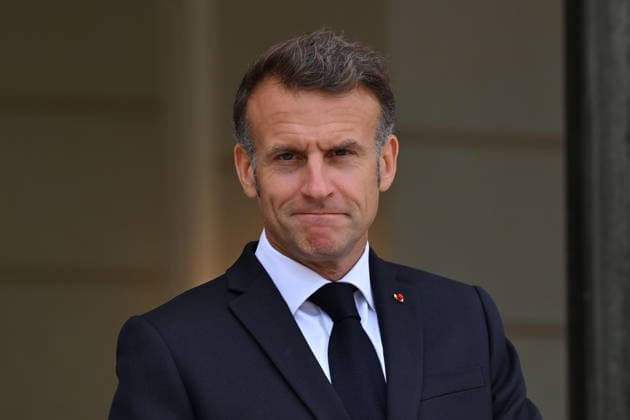 Emmanuel Macron - Peter Magyar meeting in Paris PARIS, FRANCE - JUNE 03: French President Emmanuel Macron awaits Hungarian Prime Minister Peter Magyar (not seen) at the Elysee Presidential Palace in Paris, France on June 03, 2026. Mustafa Yalcin Anadolu Paris France. Editorial use only. Please get in touch for any other usage.  Copyright: x2026xAnadoluxMustafaxYalcinx