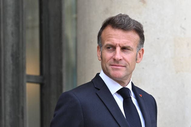 Emmanuel Macron welcomes Peter Magyar at the Elysee FA French President Emmanuel Macron arrives to welcome Prime Minister of Hungary, Peter Magyar at the Elysee Palace in Paris on June 3, 2026. Photo by Firas Abdullah ABACAPRESS.COM Paris Ile-de-France France  Copyright: xAbdullahxFiras ABACAx