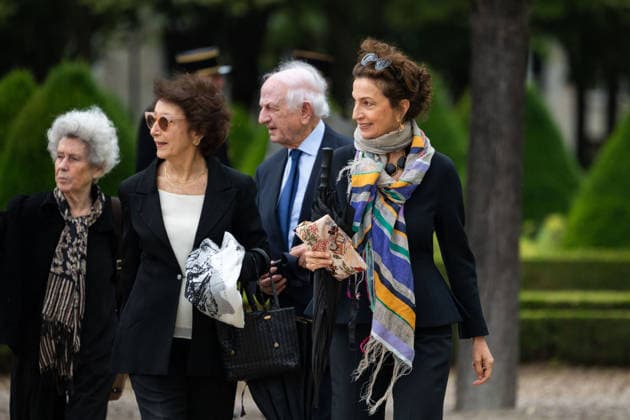 National Tribute To Late French Philosopher And Sociologist Edgar Morin - Paris Adviser to the Moroccan king Andre Azoulay, his daughter French politician Audrey Azoulay and his wife Katia attending a national tribute to late French philosopher and sociologist Edgar Morin at the Hotel des Invalides in Paris on June 2, 2026. Edgar Morin has died at the age of 104, on May 29, 2026. Photo by Alexis Jumeau ABACAPRESS.COM Paris France  Copyright: xJumeauxAlexis ABACAx