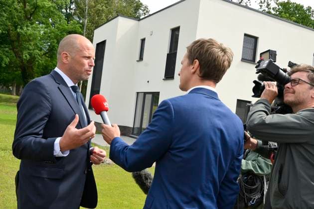 Opening Shape Village MONS, BELGIUM - JUNE 03: Deputy Prime Minister, Minister of Defence and Foreign Trade Theo Francken pictured during the inauguration of the new SHAPE Village, comprising 300 houses and 300 apartments built in recent years on June 03, 2026 in Mons, Belgium, 03 06 2026 Mons Belgium  Copyright: xPhilipxReynaersx