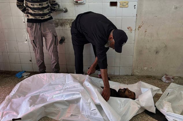 Body of Elderly Palestinian Arrives at Central Gaza Hospital Palestinians gather around the body of Hassan Salama at Al-Aqsa Martyrs Hospital in Deir al-Balah, central Gaza Strip, on June 3, 2026, after he was identified following his death in an Israeli drone strike on Salah al-Din Street near Wadi Gaza in the central Gaza Strip. Photo by Ahmed Ibrahim apaimages Deir al-Balah Gaza Palestinian Territory 030626_Deir_al-Balah_AI_00(2) Copyright: xapaimagesxAhmedxIbrahimx xapaimagesx