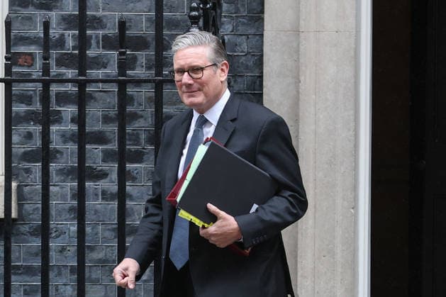 UK Prime Minister Keir Starmer LONDON, UNITED KINGDOM - JUNE 3: UK Prime Minister Keir Starmer leaves 10 Downing Street to attend the weekly Prime Minister s Questions session in the House of Commons in London, United Kingdom, on June 3, 2026. Zeynep Demir Anadolu London United Kingdom. Editorial use only. Please get in touch for any other usage.  Copyright: x2026xAnadoluxZeynepxDemirx