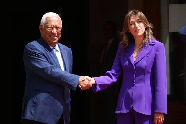 News Bilder des Tages European Council President Costa meets acting Kosovo President Haxhiu in Pristina PRISTINA, KOSOVO - JUNE 03: President of the European Council Antonio Costa (L) meets with Acting President of Kosovo and Speaker of the Assembly Albulena Haxhiu (R) in Pristina, Kosovo, during his Western Balkans tour on June 03, 2026. Erkin Keçi Anadolu Pristina Kosovo. Editorial use only. Please get in touch for any other usage.  Copyright: x2026xAnadoluxErkinxKecix