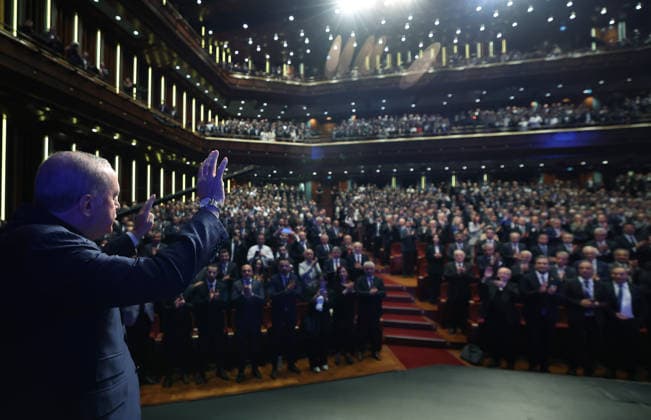Turkish President Recep Tayyip Erdogan ANKARA, TURKIYE - JUNE 03: (----EDITORIAL USE ONLY MANDATORY CREDIT - TURKISH PRESIDENCY MURAT CETINMUHURDAR HANDOUT - NO MARKETING NO ADVERTISING CAMPAIGNS - DISTRIBUTED AS A SERVICE TO CLIENTS----) Turkish President Recep Tayyip Erdogan greets attendees upon his arrival at the Collective Opening Ceremony of the 2025 Renewable Energy Investments at the Bestepe Nation s Congress and Culture Center in Ankara, Turkiye, on June 03, 2026. Turkish Presidency Murat Cetinmuhurdar Anadolu Ankara Turkey. Editorial use only. Please get in touch for any other usage.  Copyright: x2026xAnadoluxTurkishxPresidency xMuratxCetinmuhurdarx