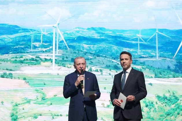 2025 Renewable Energy Investments Mass Opening Ceremony ANKARA, TURKIYE - JUNE 03: (----EDITORIAL USE ONLY MANDATORY CREDIT - TURKISH PRESIDENCY MUSTAFA KAMACI HANDOUT - NO MARKETING NO ADVERTISING CAMPAIGNS - DISTRIBUTED AS A SERVICE TO CLIENTS----) Turkish President Recep Tayyip Erdogan (L) delivers a speech during the 2025 Renewable Energy Investments Mass Opening Ceremony at the Bestepe Millet Congress and Culture Center in Ankara, Turkiye on June 3, 2026. Turkish Minister of Energy and Natural Resources, Alparslan Bayraktar also attended the ceremony. TUR Presidency Mustafa Kamaci Anadolu Ankara Turkey. Editorial use only. Please get in touch for any other usage.  Copyright: x2026xAnadoluxTURxPresidencyx xMustafaxKamacix