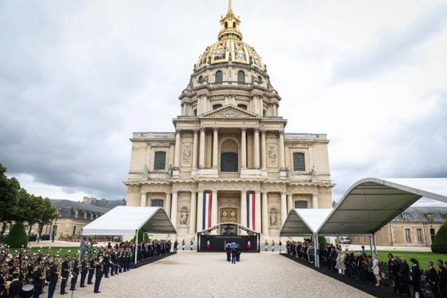 Paris, France le 03 juin 2026 - Le President de la Republique Emmanuel MACRON preside la ceremonie d hommage de la Nation a Edgar Morin, disparu le 29 mai dernier, aux Invalides - The President of the Republic Emmanuel MACRON presides over the Nation s tribute ceremony to Edgar Morin, who passed away on May 29, at the Invalides  Copyright: xSebastienxTOUBONx