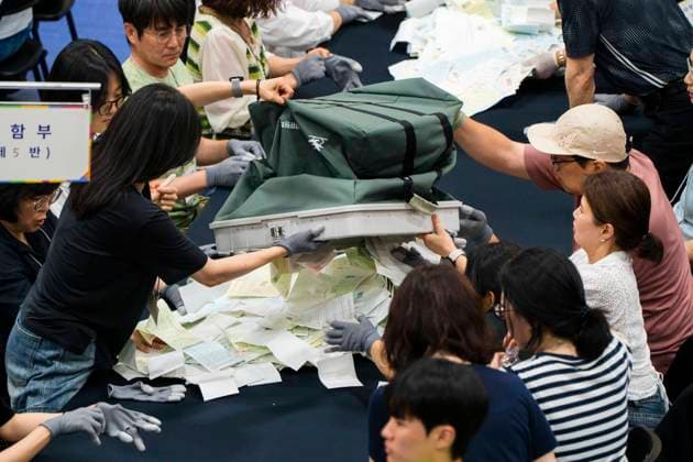 June 3, 2026, Seoul, South Korea: Poll workers count ballots after the conclusion of voting in South KoreaÃ¢â‚¬â ¢s local elections on Wednesday, June 3, 2026 in Seoul, South Korea. Seoul South Korea - ZUMAh163 20260603_znp_h163_032 Copyright: xJintakxHanx