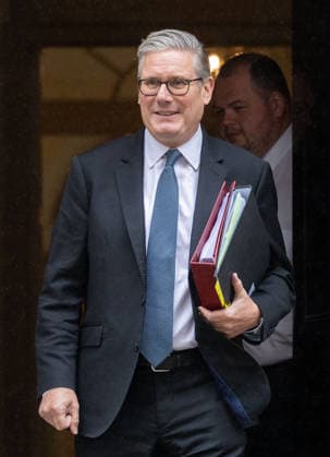 June 3, 2026, London, England, United Kingdom: Prime Minister KEIR STARMER leaves 10 Downing Street ahead of PMQs. London United Kingdom  - ZUMAs262 20260603_zip_s262_008 Copyright: xTayfunxSalcix