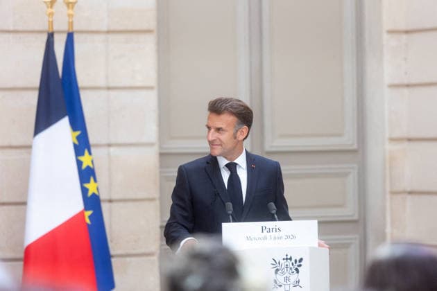 French President Receives the Prime Minister of Hungary - Paris France s President Emmanuel Macron and Hungary s Prime Minister Peter Magyar during a joint press conference after a meeting at The Elysee Presidential Palace in Paris, France on June 3, 2026. Photo by Tiphaine Lebely Pool ABACAPRESS.COM Paris France  Copyright: xLebelyxTiphaine Pool ABACAx