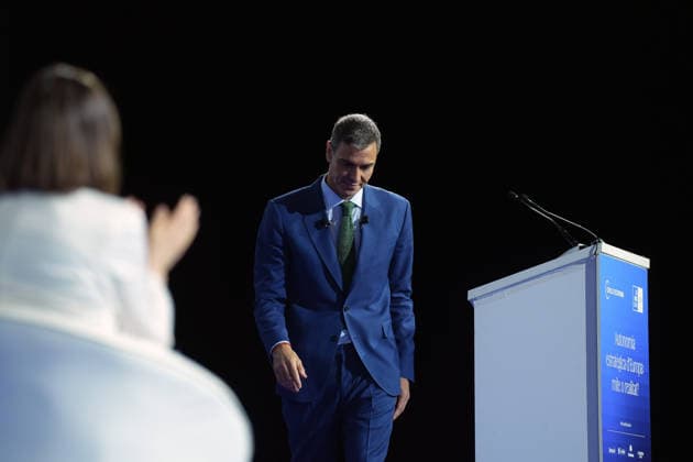 Third day of the 41st Meeting of the Cercle d Economia The President of the Government Pedro Sánchez, during the closing session of the 41st Meeting of the Cercle d Economia, on June 3, 2026, in Barcelona, Catalonia Spain This high-level economic and business forum, held at the Palau de Congressos de Catalunya, will feature the intervention of the President of the Government, Pedro Sánchez, who will address the priorities of the economic agenda of the legislature and Spains position in the face of the new challenges of the European Unions model of competitiveness and autonomy The President of the Government Pedro Sánchez during the closing session of the 41st Meeting of the Cercle d Economia, on June 3, 2026, in Barcelona, Catalonia Spain  Copyright: xDavidxZorrakinox 7568916