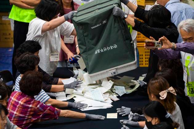 June 3, 2026, Seoul, South Korea: Poll workers count ballots after the conclusion of voting in South KoreaÃ¢â‚¬â ¢s local elections on Wednesday, June 3, 2026 in Seoul, South Korea. Seoul South Korea  - ZUMAh163 20260603_znp_h163_040 Copyright: xJintakxHanx
