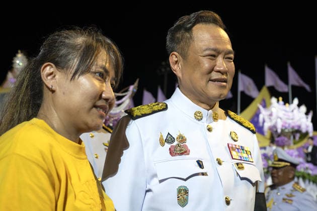 Birthday of Thai Queen Suthida in Bangkok BANGKOK, THAILAND - JUNE 03: Thai Prime Minister Anutin Charnvirakul poses for a picture with a member of the public after presiding in a ceremony in honor of Her Majesty Queen Suthida Bajrasudhabimalalakshana the queen of Thailand’s birthday at Sanam Luang Royal Field in Bangkok, Thailand on June 03, 2026. Adryel Talamantes Anadolu Bangkok Thailand. Editorial use only. Please get in touch for any other usage.  Copyright: x2026xAnadoluxAdryelxTalamantesx