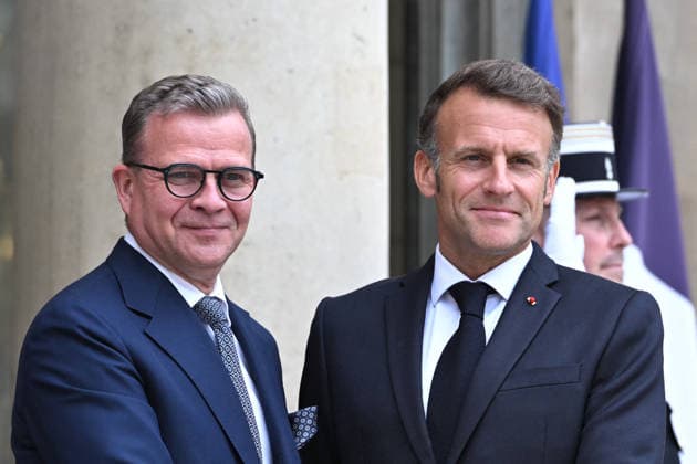 Emmanuel Macron welcomes Petteri Orpo at the Elysee FA French President Emmanuel Macron welcomes Prime Minister of the Republic of Finland Petteri Orpo at the Elysee Palace in Paris on June 3, 2026. Photo by Firas Abdullah ABACAPRESS.COM Paris Ile-de-France France  Copyright: xAbdullahxFiras ABACAx