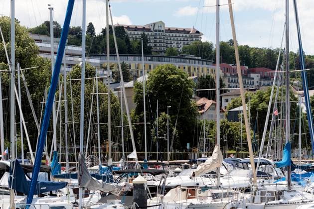 PREPARATIVES G7 PHOTOPQR LE DAUPHINE Grégory YETCHMENIZA Évian les Bains 03 06 2026 Evian les Bains Haute Savoie , June 3rd Twelve days before the G7 summit, security measures in the town of Evian les Bains are becoming increasingly visible, as evidenced by the temporary military zone ZMT on the lakefront The Royal Hotel which will host the summit overlooks the town Grégory Yetchmeniza Le Dauphiné Evian, France, june 3rd 2026 Twelve days before the G7 summit, security measures in the town of Evian les Bains are becoming increasingly visible, as evidenced by the temporary military zone ZMT on the lakefront The Royal Hotel, which will host the summit, overlooks the town Évian les Bains Haute Savoie Rhône Alpes France  Copyright: xPHOTOPQR LExDAUPHINE MAXPPPxGrégoryxYETCHMENIZAx 20260603JDL1719 20260603JDL1719