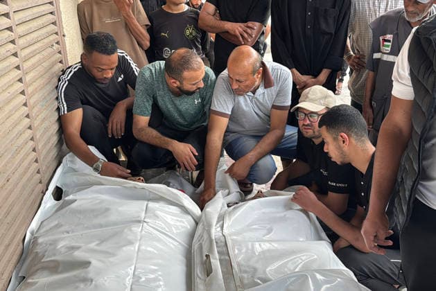 Mourners Bid Farewell to Palestinians Killed in Israeli Strike Relatives and mourners bid farewell to the bodies of Saqr Khalil Abu Karim (al-Aidi) and Moamen Khalil Abu Karim (al-Aidi) during their funeral at Al-Aqsa Martyrs Hospital in Deir al-Balah, central Gaza Strip, on June 3, 2026. The two Palestinians were killed in an Israeli strike that targeted the vicinity of Maki Roundabout in the Maghazi refugee camp, according to medical and local sources. Photo by Ahmed Ibrahim apaimages Deir al-Balah Gaza Palestinian Territory 030626_Deir_al-Balah_AI_01(24) Copyright: xapaimagesxAhmedxIbrahimx xapaimagesx