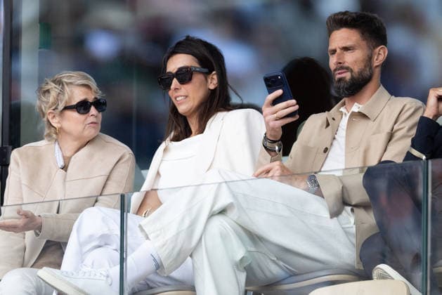 Olivier Giroud and his wife Jennifer in the stands during the Day Eleven of the 2026 Roland Garros French Open on June 03, 2026 in Paris, France Jacovides Moreau Bestimage Celebs in the stands during the Day Eleven of the 2026 French Open on June 03, 2026 in Paris, France Paris France  Copyright: xJACOVIDES-MOREAUx xBESTIMAGExJACOVIDES-MOREAUx xBESTIMAGEx