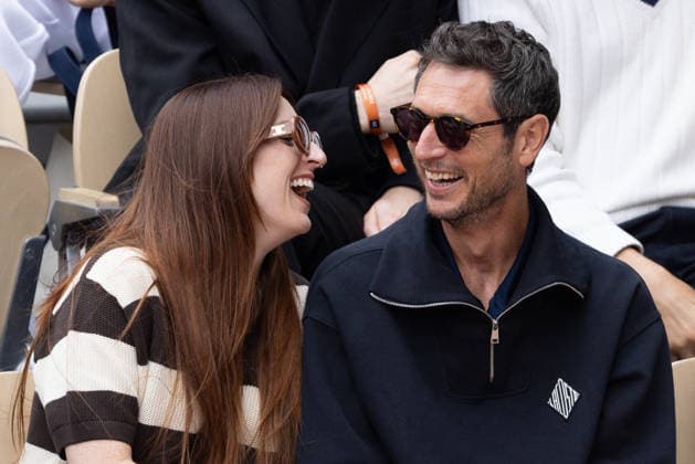 Alison Wheeler and her partner Jeremie Elkaïm in the stands during the Day Eleven of the 2026 Roland Garros French Open on June 03, 2026 in Paris, France Jacovides Moreau Bestimage Celebs in the stands during the Day Eleven of the 2026 French Open on June 03, 2026 in Paris, France Paris France  Copyright: xJACOVIDES-MOREAUx xBESTIMAGExJACOVIDES-MOREAUx xBESTIMAGEx