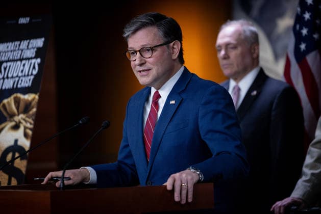 House GOP Presser WASHINGTON, DC - JUNE 3: Speaker of the House Mike Johnson (R-LA) speaks at a press conference with other members of House Republican leadership at the U.S. Capitol in Washington, DC on June 3, 2026. Nathan Posner Anadolu Washington DC United States. Editorial use only. Please get in touch for any other usage.  Copyright: x2026xAnadoluxNathanxPosnerx