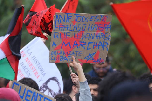 Santiago, June 3, 2026 The Chilean Student Confederation calls for a national strike day, with a march from Plaza Baquedano Jonnathan Oyarzun Aton Chile, Aton 1161809  Copyright: JONNATHANxOYARZUN ATONxCHILE