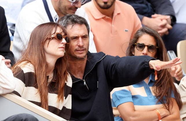 Alison Wheeler and her partner Jeremie Elkaïm in the stands during the Day Eleven of the 2026 Roland Garros French Open on June 03, 2026 in Paris, France Jacovides Moreau Bestimage Celebs in the stands during the Day Eleven of the 2026 French Open on June 03, 2026 in Paris, France Paris France  Copyright: xJACOVIDES-MOREAUx xBESTIMAGExJACOVIDES-MOREAUx xBESTIMAGEx