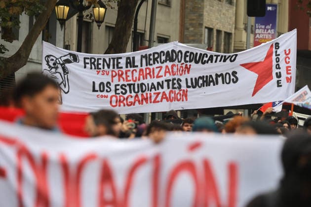 Santiago, June 3, 2026 The Chilean Student Confederation calls for a national strike, with a march from Plaza Baquedano Jonnathan Oyarzun Aton Chile, Aton 1161873  Copyright: JONNATHANxOYARZUN ATONxCHILE