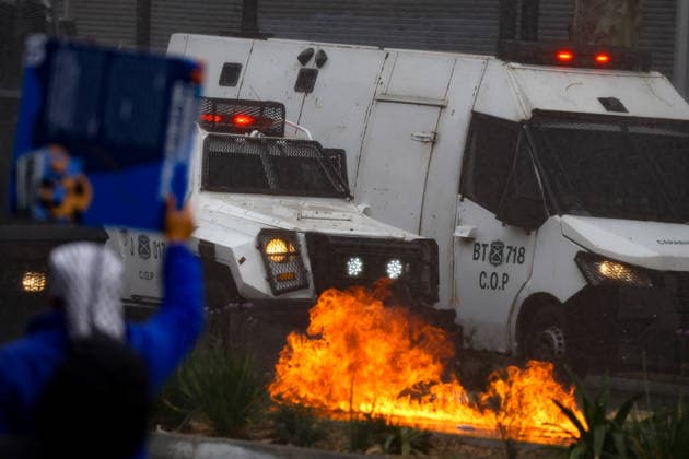 Santiago, June 3, 2026 The Chilean Student Confederation calls for a national strike, with a march from Plaza Baquedano Jonnathan Oyarzun Aton Chile, Aton 1161909  Copyright: JONNATHANxOYARZUN ATONxCHILE