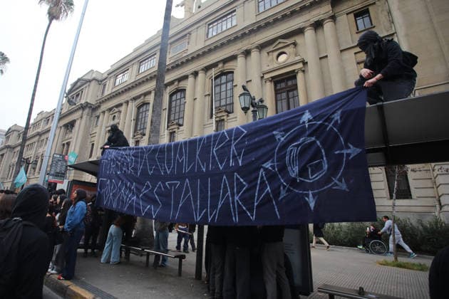 Santiago, June 3, 2026 The Chilean Student Confederation calls for a national strike, with a march from Plaza Baquedano Jonnathan Oyarzun Aton Chile, Aton 1161914  Copyright: JONNATHANxOYARZUN ATONxCHILE