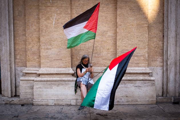 June 3, 2026, Rome, Rm, Italy: Activists gather near Montecitorio, the Chamber of Deputies, to tell the Italian government: no more complicity with Israel, no more silence in the face of human rights violations and no more trade and military agreements. Rome Italy  - ZUMAg256 20260603_znp_g256_001 Copyright: xMarcoxDixGianvitox