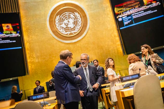 (L-R) Johann Wadephul (CDU), Bundesaussenminister, und Paulo Rangel, Aussenminister von Portugal, aufgenommen im Rahmen der Wahl zu den nicht-staendigen Sitzen im Sicherheitsrat der Vereinten Nationen in New York City, 03.06.2026. Fotografiert im Auftrag des Auswaertigen Amtes New York City Vereinigte Staaten von Amerika *** L R Johann Wadephul CDU , Federal Foreign Minister, and Paulo Rangel, Foreign Minister of Portugal, taken during the election for the non-permanent seats on the United Nations Security Council in New York City, 03 06 2026 Photographed on behalf of the Department of State New York City United States of America Copyright: xJulianexSonntag AAx