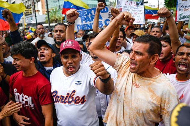 Protesters in Venezuela demand higher wages and presidential elections CARACAS, VENEZUELA - JUNE 3: Public sector workers, students, and relatives of political prisoners march toward the U.S. Embassy to demand higher wages, decent working conditions, the release of political prisoners, and the calling of presidential elections in Caracas, Venezuela, June 3, 2026. Maxwell Briceno Anadolu Caracas Venezuela. Editorial use only. Please get in touch for any other usage.  Copyright: x2026xAnadoluxMaxwellxBricenox
